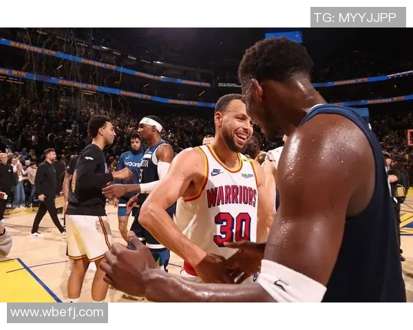 勇士与森林狼激战回顾2018年12月11日的精彩对决与赛后分析